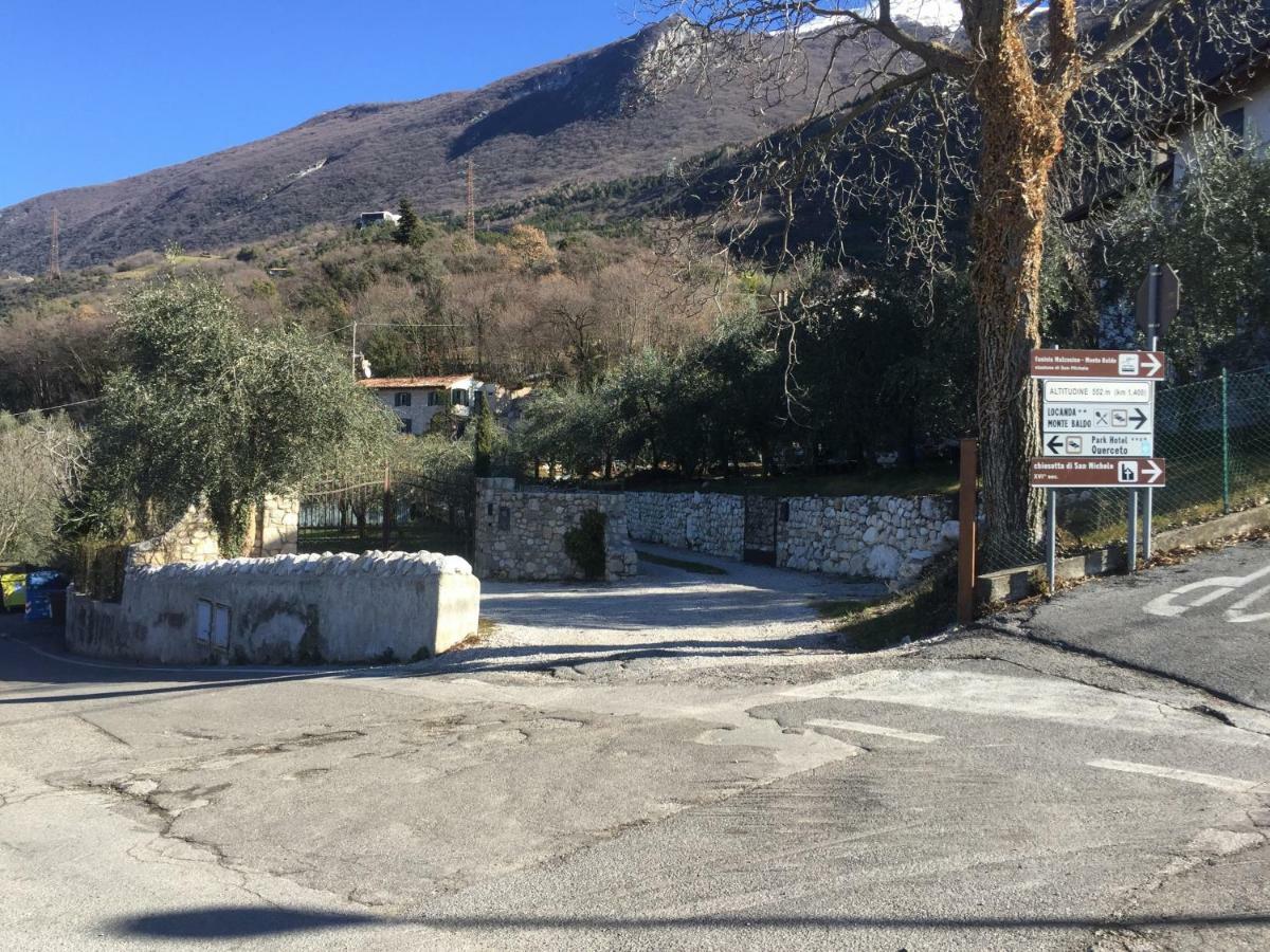 Appartement La Casa Nel Bosco à Malcesine Extérieur photo